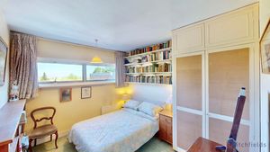 bed 2- click for photo gallery